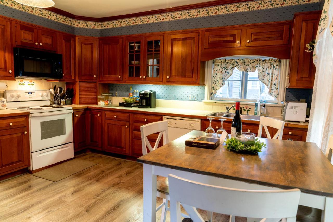 Villa CHARMING EXECUTIVE VICTORIAN MANSION w/ FREE PARKING - near Bucknell Milton Esterno foto